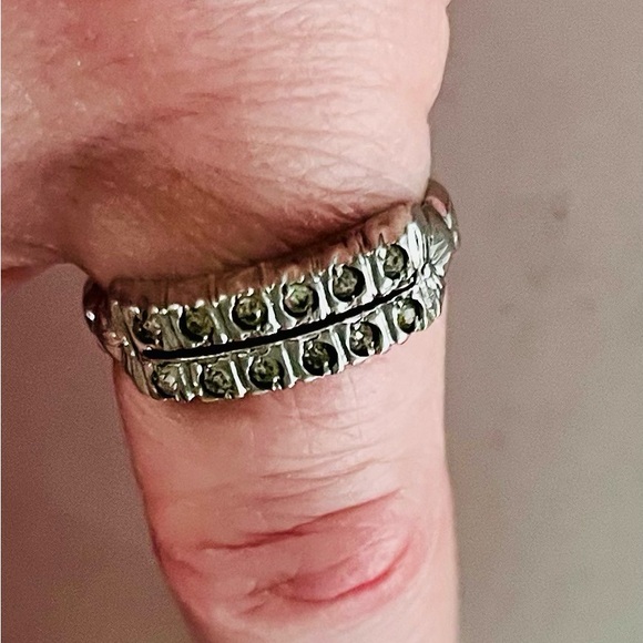 Sterling Silver Double Row Marcasite Band Ring, Size 6 - Picture 7 of 14